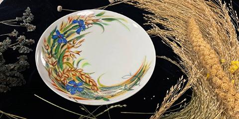 Изображение события: Роспись фарфоровой тарелки