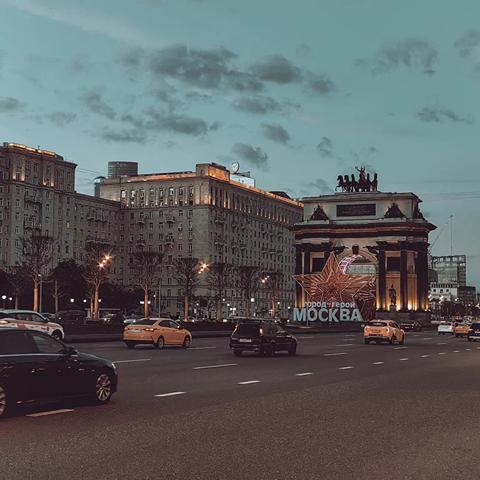 Изображение события: Москва между строк